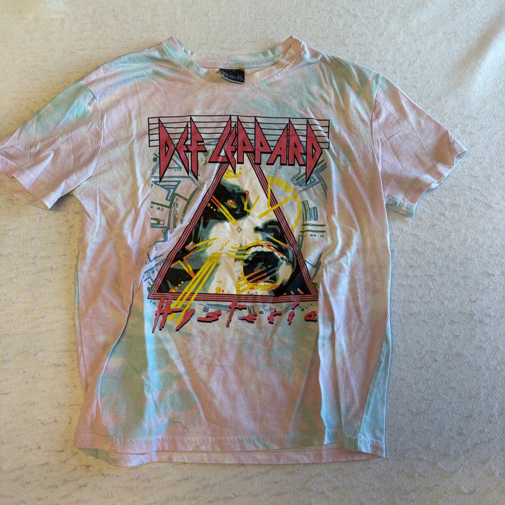 Def Leppard T‎ Shirt Womens Medium Pink Tie Dye Hysteria Graphic Band Tee
